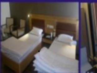 Oyo 3523 Tekarees Inn Mahanagar Lucknow Buitenkant foto